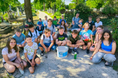 af5d3f09-98fc-4337-9b2f-84be92381031